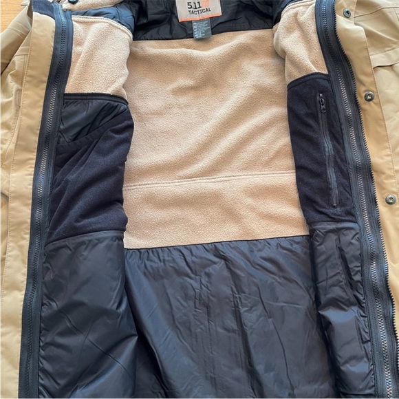 5.11 3 IN 1 SYSTEM TACTICAL AGGRESSOR PARKA NWOT ***COLOR IS ACTUALLY COYOTE *** - Picture 12 of 13